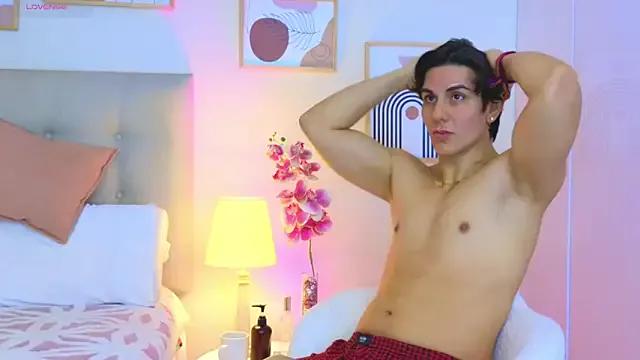 Almiboys from StripChat