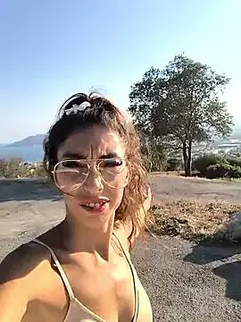 Amani_thewolf from StripChat