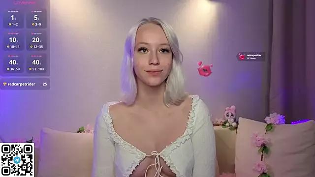 Anadeyaaa from StripChat