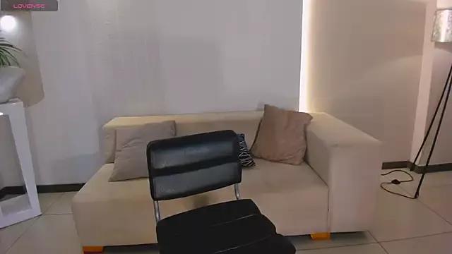 ArianaMonroe_ from StripChat