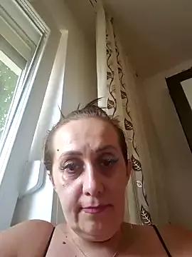AvaLloyd from StripChat