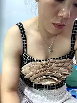 Baby-bigtits from StripChat