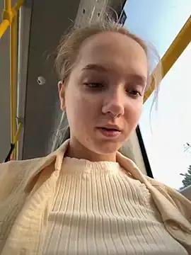 Bambi_lu from StripChat
