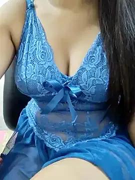 Banii_22 from StripChat is Freechat