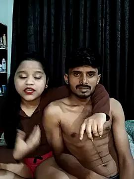 Beautiful_couple_70 from StripChat