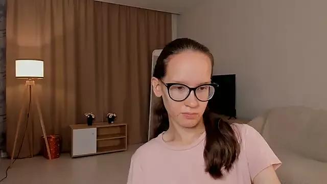 BettyBrowni from StripChat