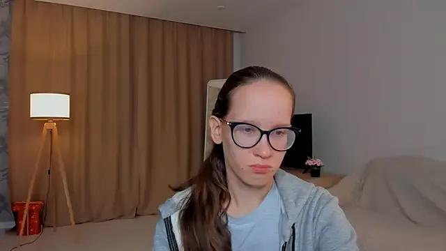 BettyBrowni from StripChat