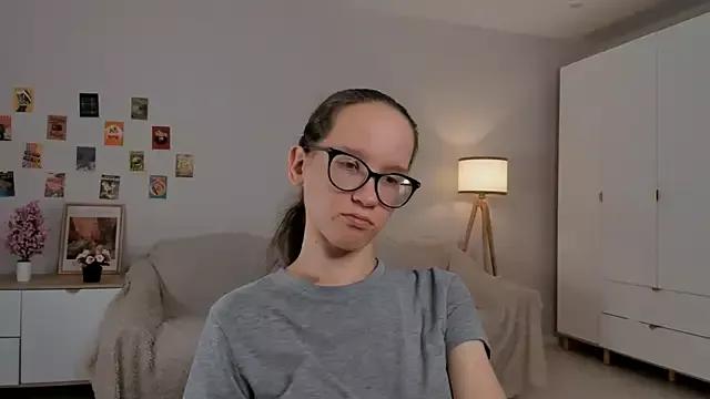 BettyBrowni from StripChat