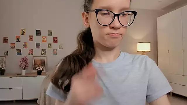 BettyBrowni from StripChat