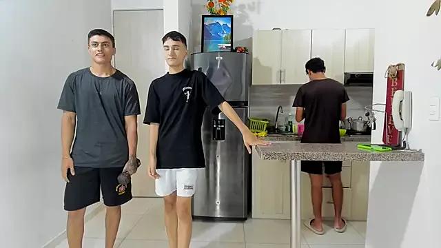 Crazymen_hot from StripChat