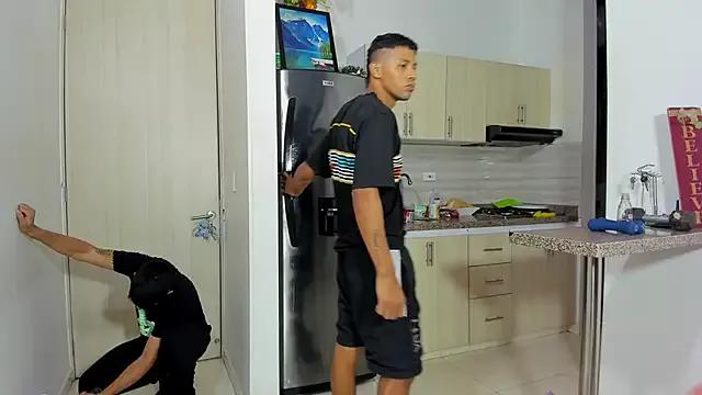 Crazymen_hot from StripChat