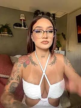 DaniDusan_ from StripChat