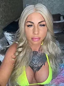 Dutchhbarbie from StripChat is Group
