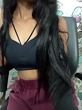 Eireen__13 from StripChat