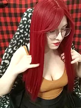 ElliMoor from StripChat