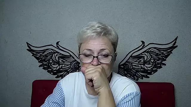 EmiliaGree from StripChat is Private