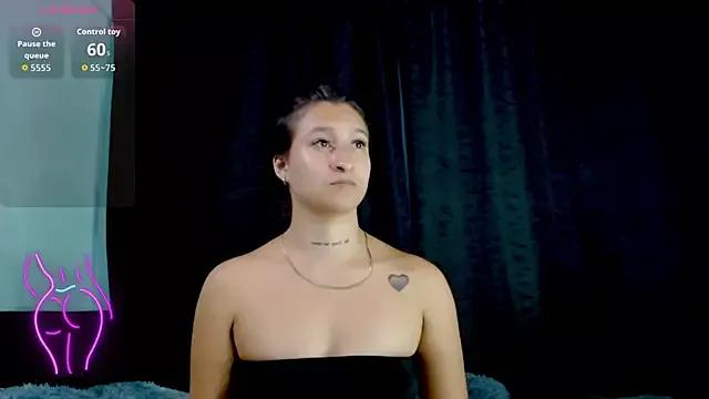 EVAH_LEE_ from StripChat