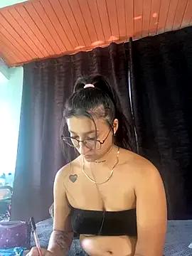 EVAH_LEE_ from StripChat