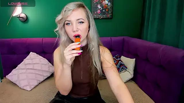 EvaMoran from StripChat