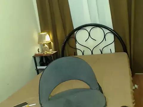 Exoticacutiegirl from StripChat