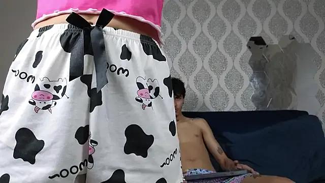 Greatcouple_zeus from StripChat