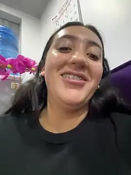 Hannahoff from StripChat