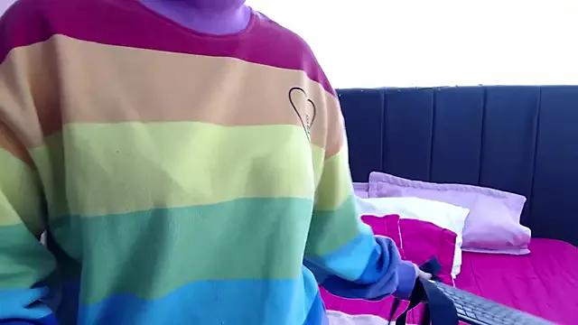 HannaLewiis from StripChat