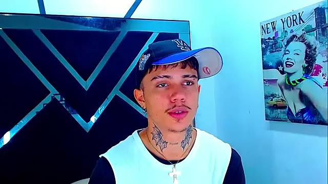 HannibalLester from StripChat