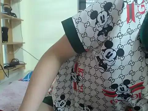 Hannie_22 from StripChat