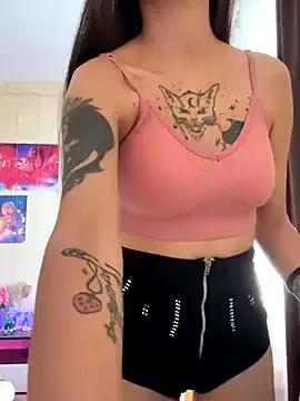Heart_Ass from StripChat