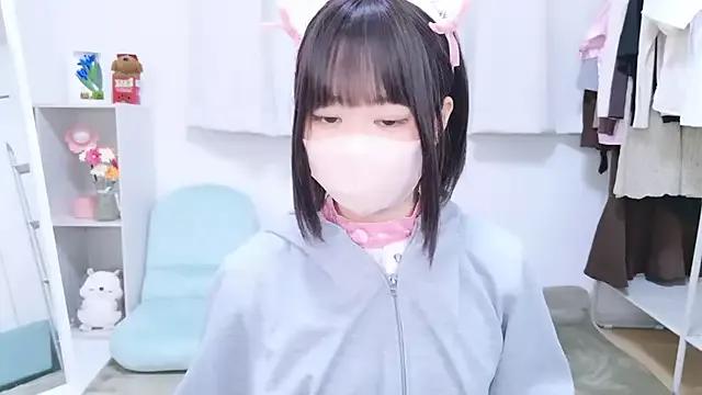 Im_Yu-na from StripChat