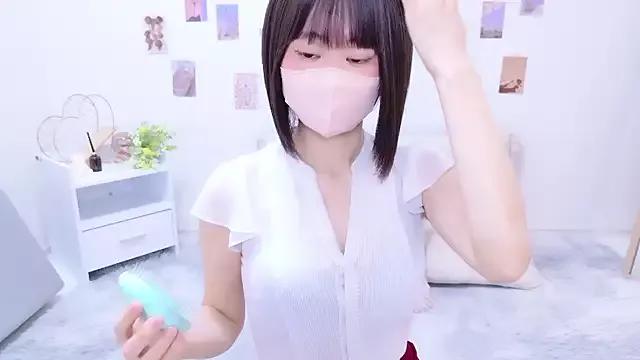 Im_Yu-na from StripChat