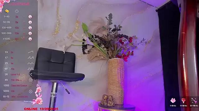 Karla-Ebony from StripChat