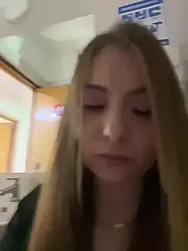 KatteAdams from StripChat