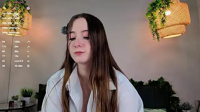 KayleeAgney from StripChat
