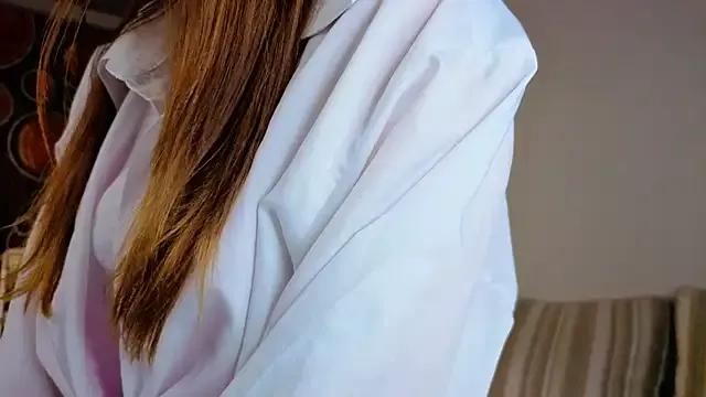 KayleeAgney from StripChat