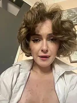 KellyKeler from StripChat is Freechat