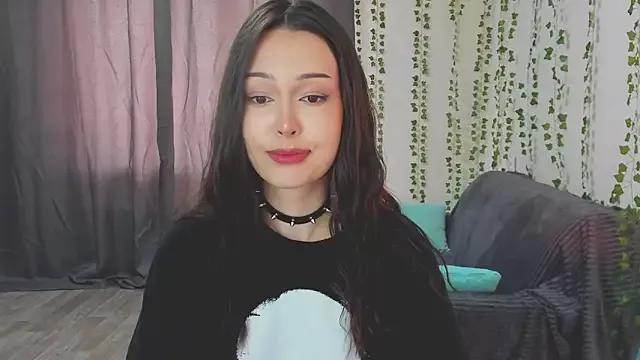 kittenrisha from StripChat
