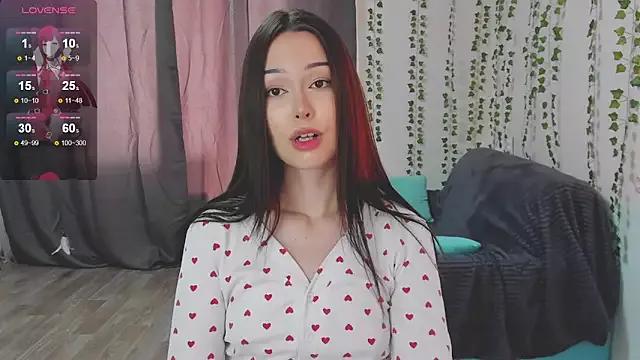 kittenrisha from StripChat