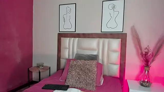 LeaahCarter from StripChat