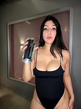 Licky_lu from StripChat