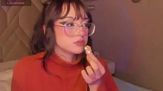 Lilith_crow from StripChat