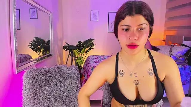 little_antonela from StripChat