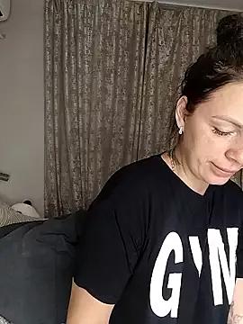 Lola_Hale from StripChat