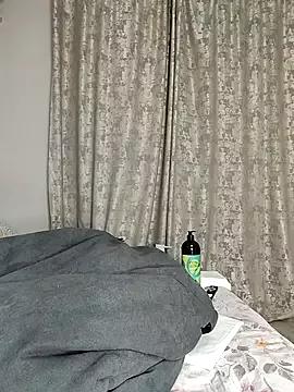 Lola_Hale from StripChat
