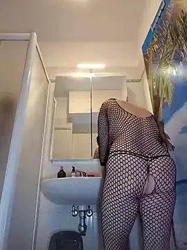 Lucillabollente from StripChat