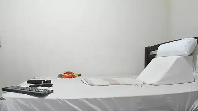 mara2020_69 from StripChat