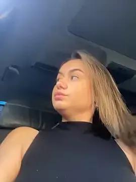Maya_Willis from StripChat