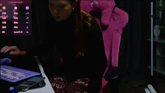 Meek_cutie from StripChat