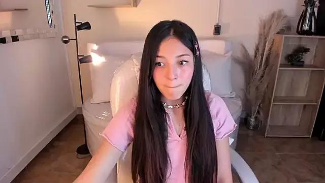 Meelanny_ds from StripChat